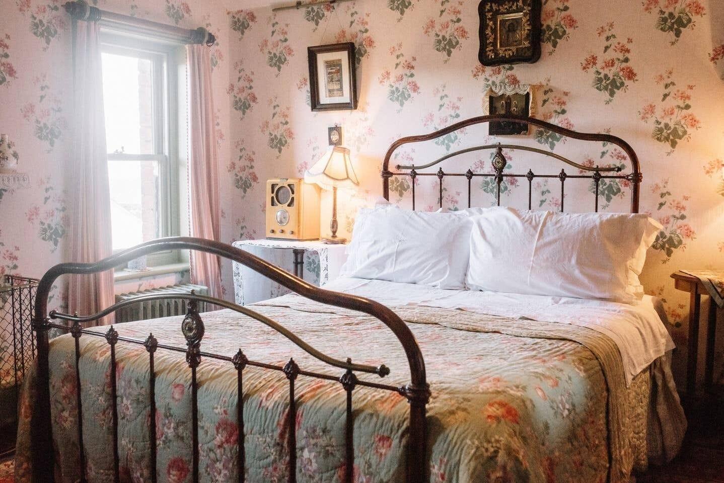 St Benedict - Victorian Bed And Breakfast Гастингс Экстерьер фото