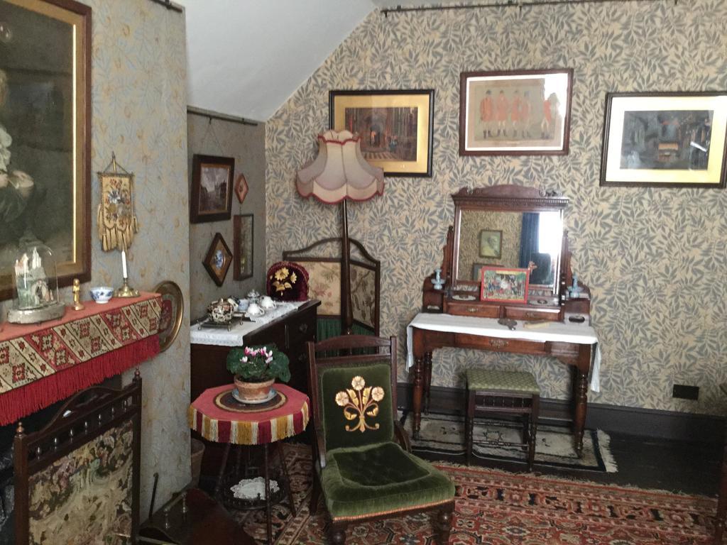 St Benedict - Victorian Bed And Breakfast Гастингс Экстерьер фото