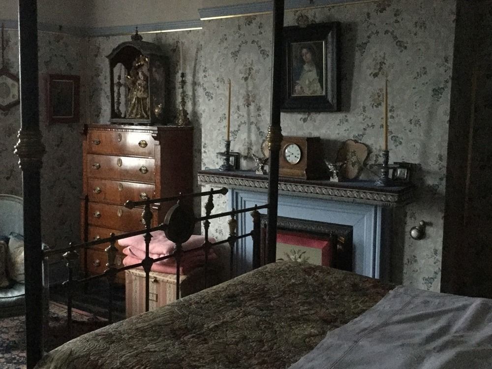 St Benedict - Victorian Bed And Breakfast Гастингс Экстерьер фото